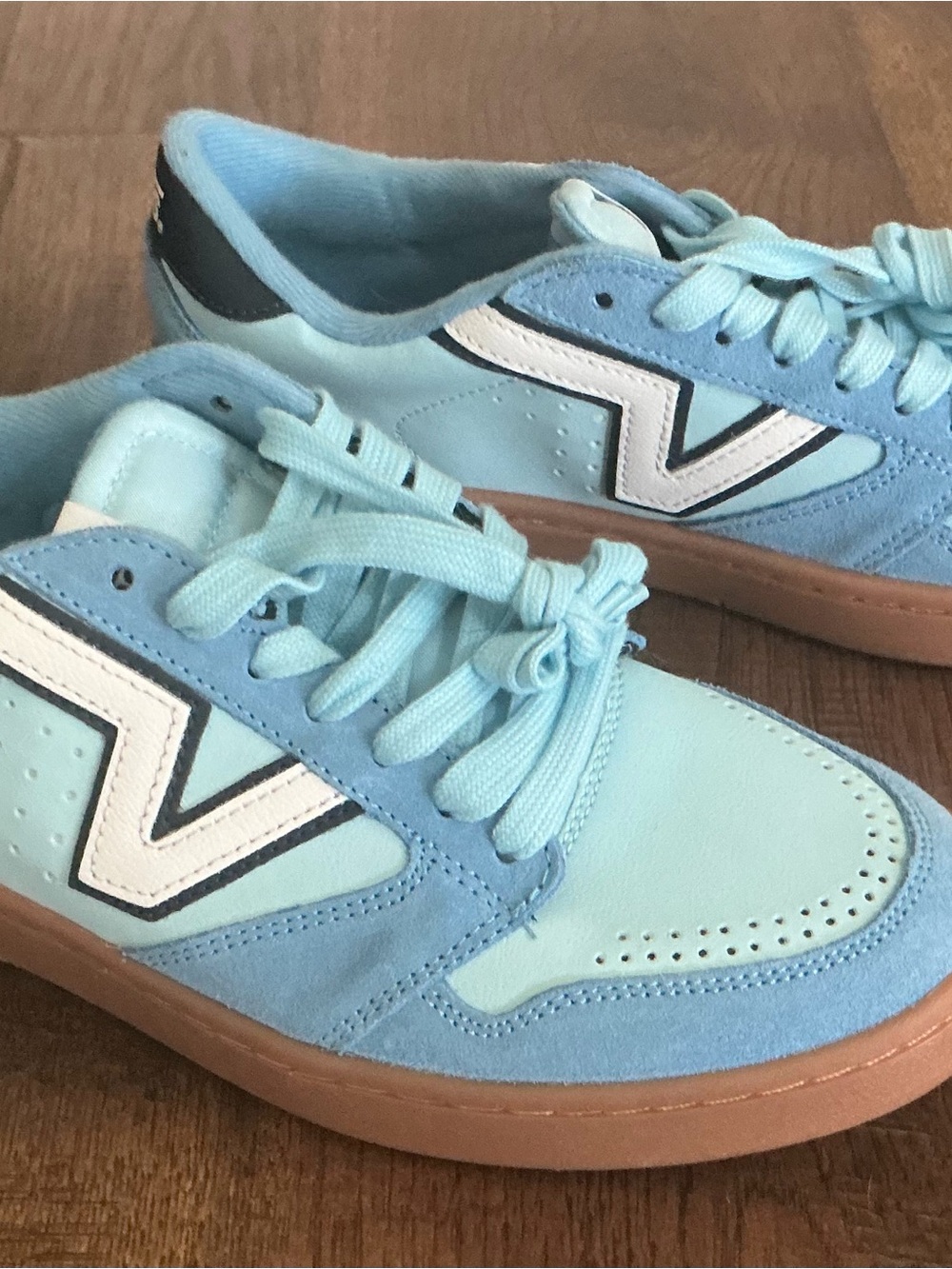 Vans Lowland ComfyCush Sneakers Blue Gum Men’s 9.5 Women’s 11 NWOB